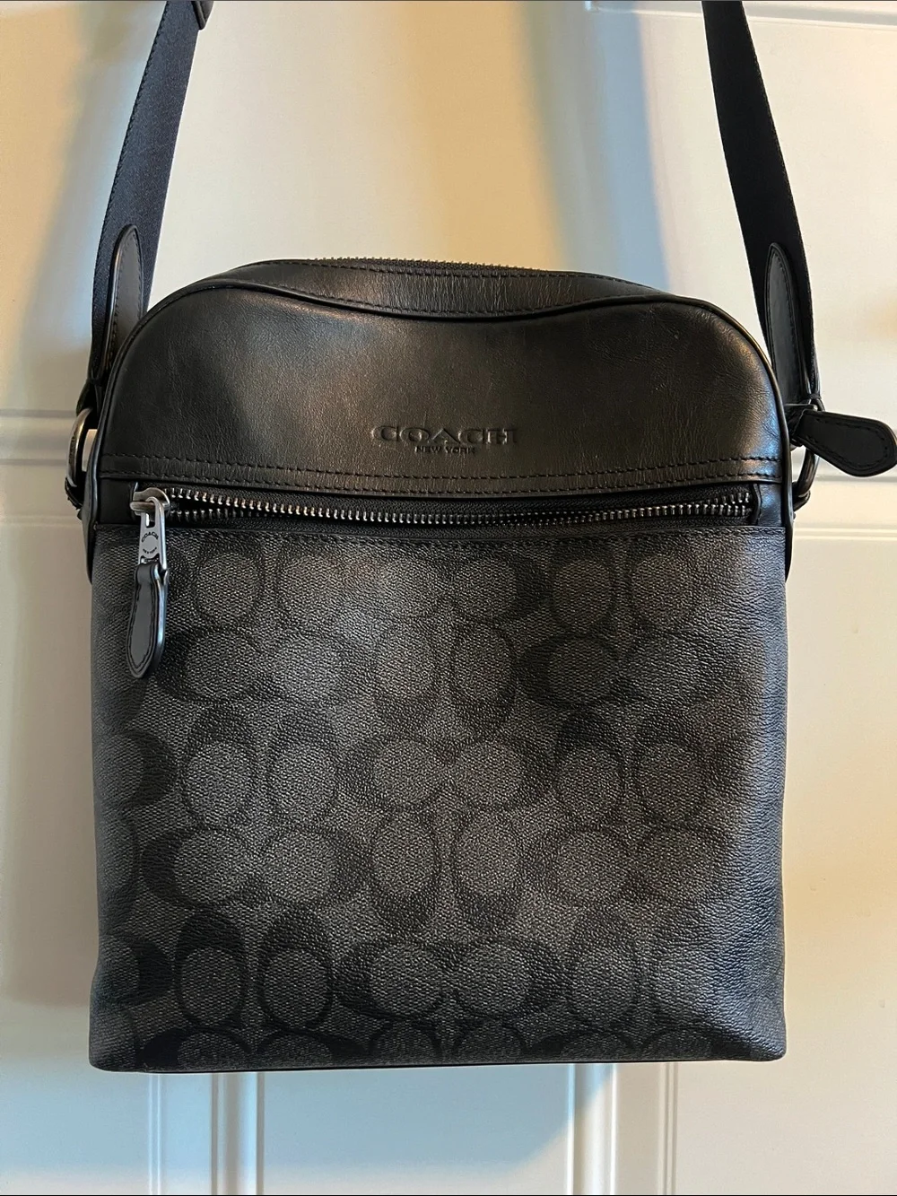 Coach Men’s Black and Charcoal Signature Houston Flight Bag Crossbody
